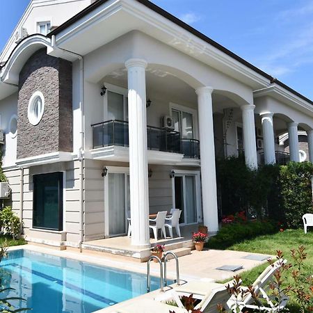 New Age Beach Breeze Luxury Villas Фетие Екстериор снимка